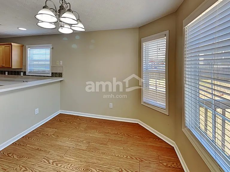51 Wayne Meadows Ct — Photo 5