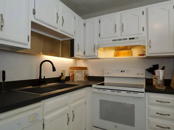 5 Vista Gardens Trl, Vero Beach, FL