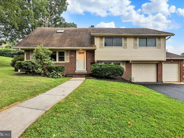 502 Kutz Ct, Reading, PA 19609