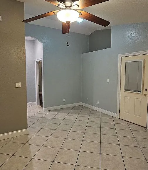 7831 Stallworth Ln — Photo 21