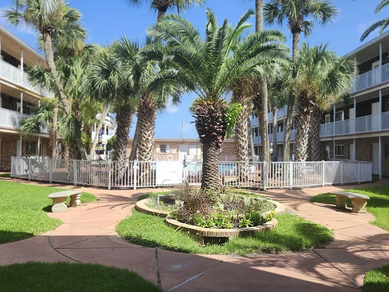 600 Scenic Hwy #321 — Photo 18