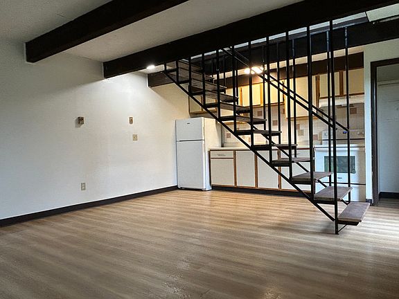 4th image of 173 Briarwood Dr #173