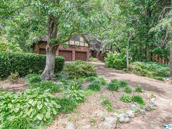 2nd image of 10102 Shadow Wood Dr SE