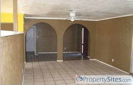 3rd image of 4707 N 54th Ave