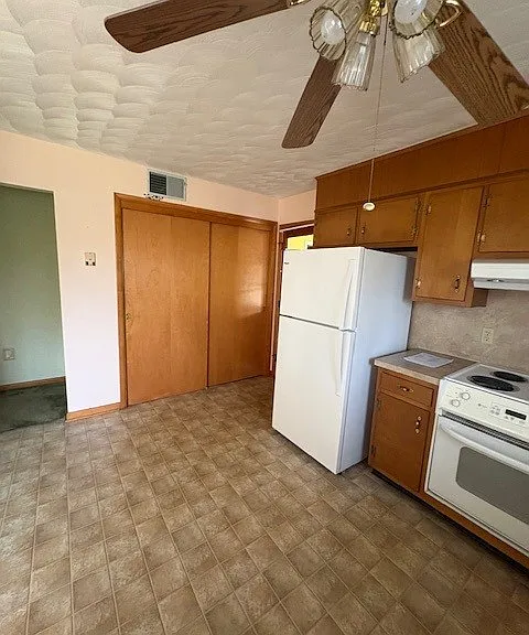 639 Mason Dixon Rd — Photo 8
