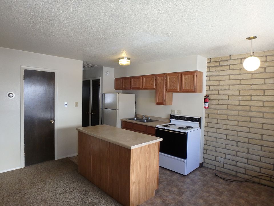 2nd image of 951 White Ave APT 4