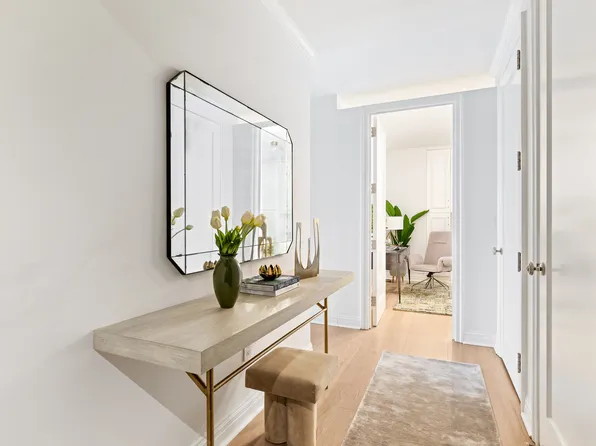 400 East 51st Street 7A image 10 of 11