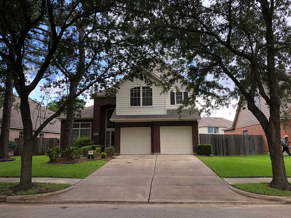 1st image of 1527 Almond Brook Ln