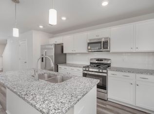 536 Kingfisher Ct, Lexington, SC 29072