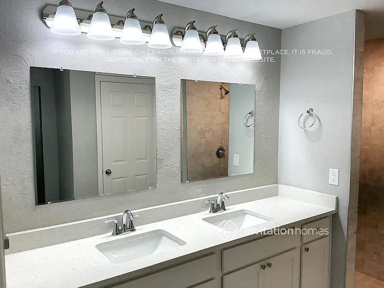 26187 Barcelos Ct — Photo 12