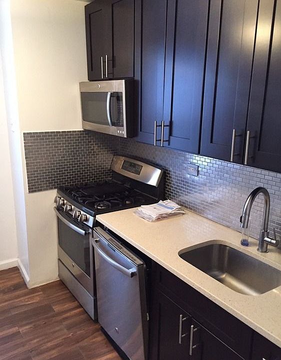1st image of 6115 43rd Ave APT 6L