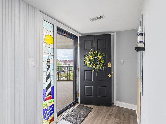 3rd image of 4390 Bimini Ct. Unit 507-C