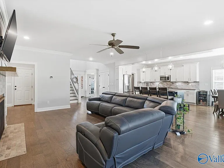 212 Somerdale Ln — Photo 10