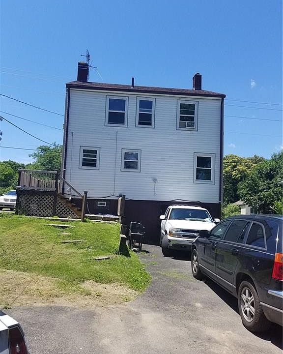 2nd image of 144 N Gettysburg Ave