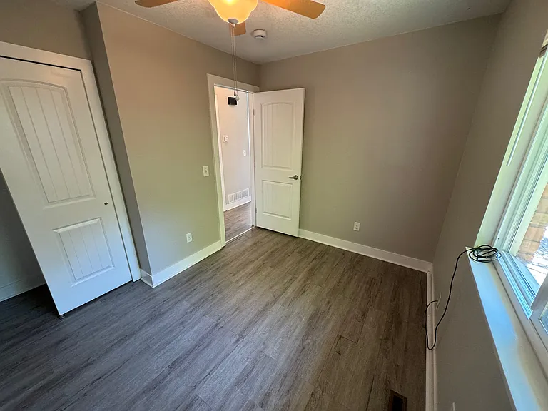 4700 W 16th Ave — Photo 15