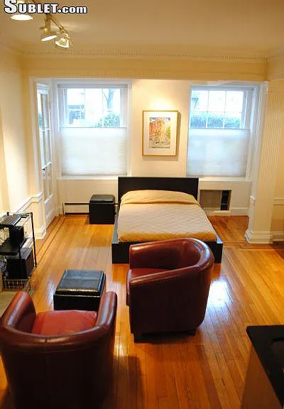 1906 R St NW #1 — Photo 4