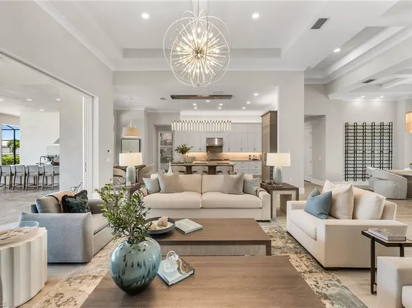 8871 Nevis WAY, NAPLES, FL 34112