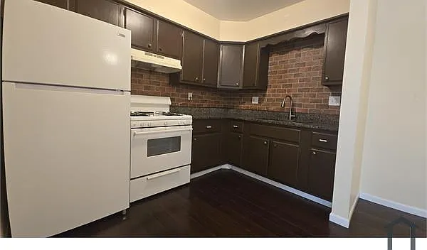 3627 N Rockton Ave #107 — Photo 1