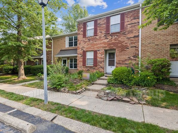 45 Sycamore Ct