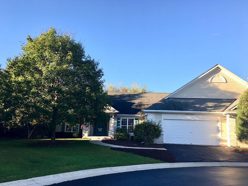 1st image of W233N3033 Oakmont Ct W