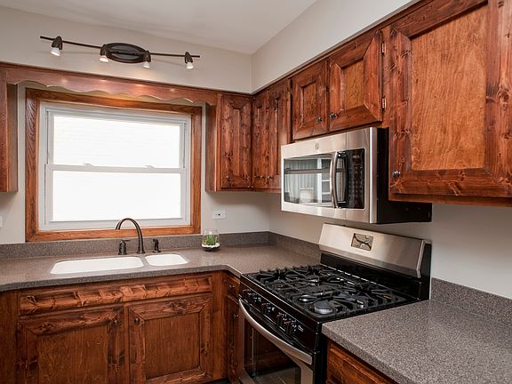 5th image of 248 S Marion St APT 207
