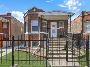 3126 S Avers Ave, Chicago, IL