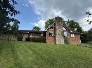 712 Summerlee Ave, Oak Hill, WV 25901