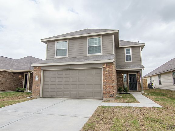 3rd image of 24426 Borelli Dr