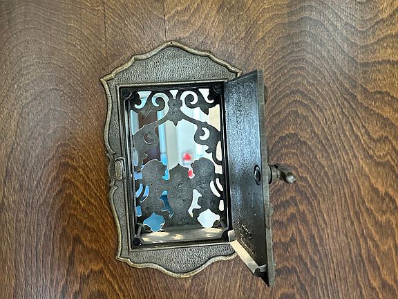 Gorgeous vintage peephole