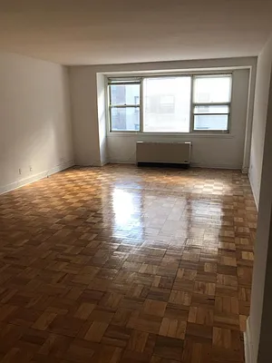 Rented by Hampshire Assets LLC | media 44