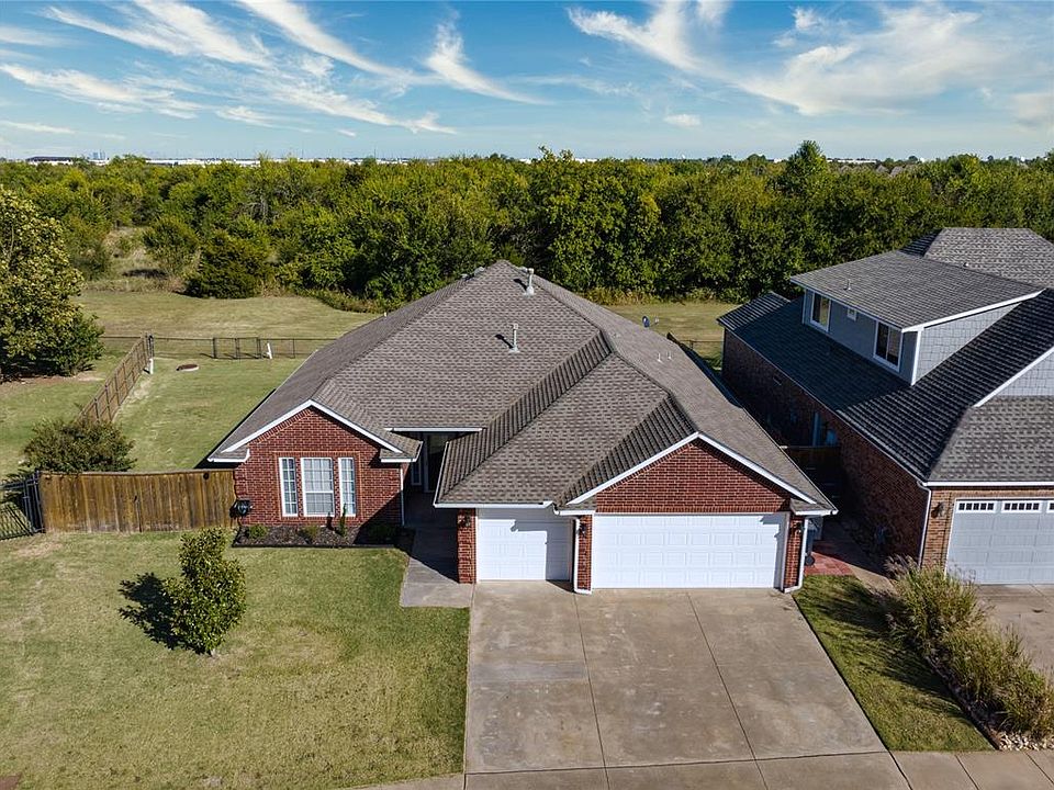 1st image of 5324 Heron Ct
