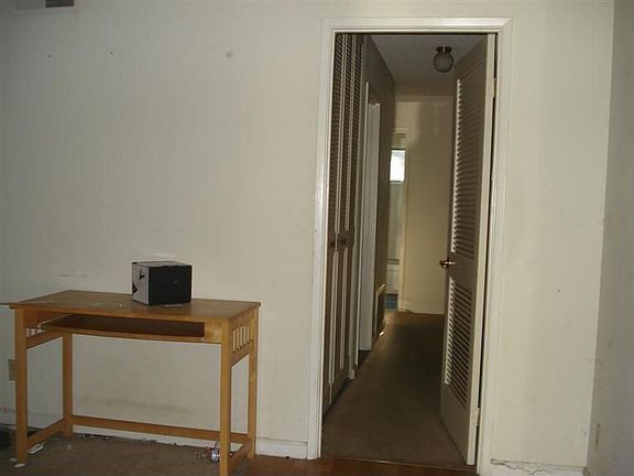 4th image of 6825 Gold Run Ave