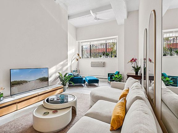 2nd image of 415 W 55th St APT 1A