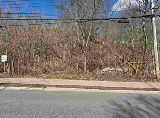 23 Munroe Ave, New Glasgow, NS B2H 5C6