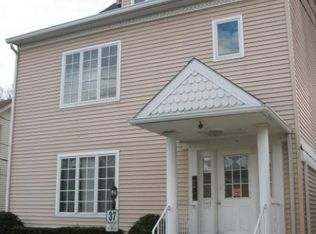 37 Main St APT A, Bloomingdale, NJ 07403