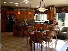 2nd image of 2380 Lakeview Dr