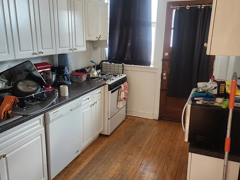 943 Judson Ave #2 — Photo 1