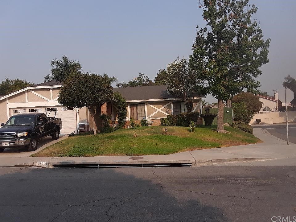 1st image of 11982 Kenwood Dr