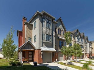 64 Spring Willow Way SW, Calgary, AB T3H 5Z3