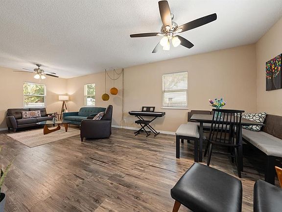 5th image of 401 DEMPSEY ROAD