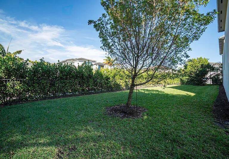 17081 Five Waters Ave — Photo 18