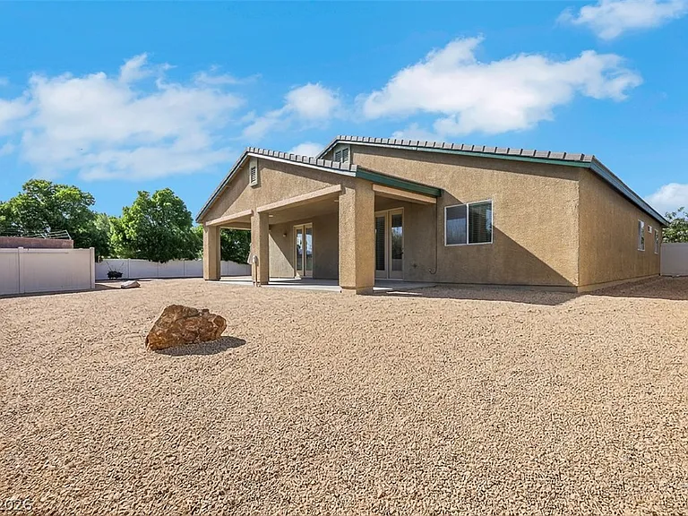 2519 Sparrow Way — Photo 42