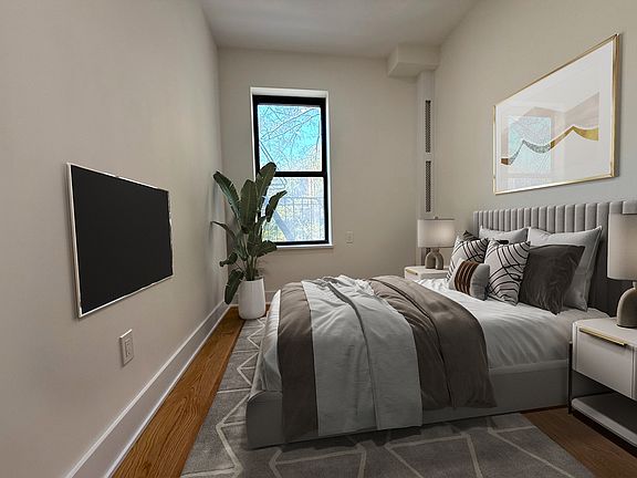 3rd image of 151 E 81st St APT 4F