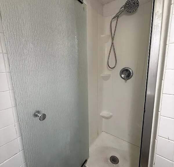 821 Broadway Ave #1 — Photo 15