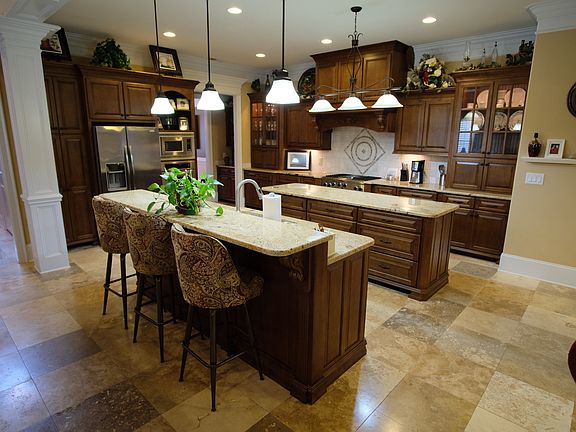 2nd image of 308 Quinby Way