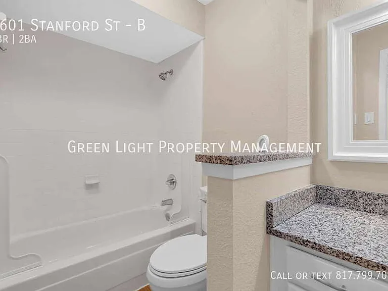 2601 Stanford St #B — Photo 15