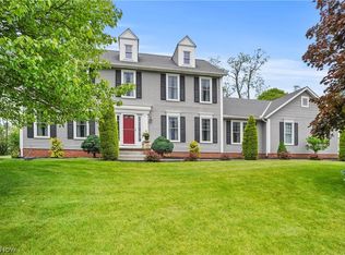 3071 Mayapple Dr, Hudson, OH 44236