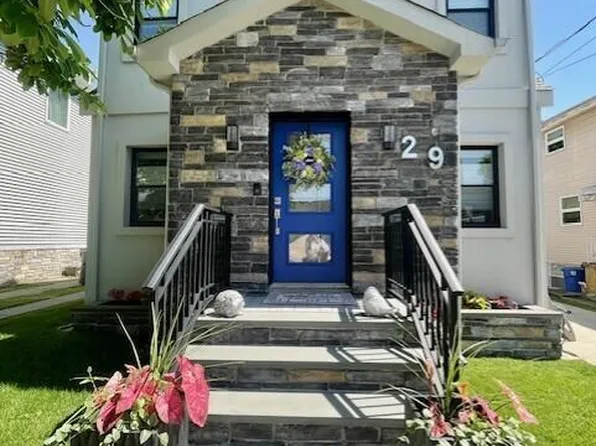 29 Belfast Ave, Staten Island, NY 10306