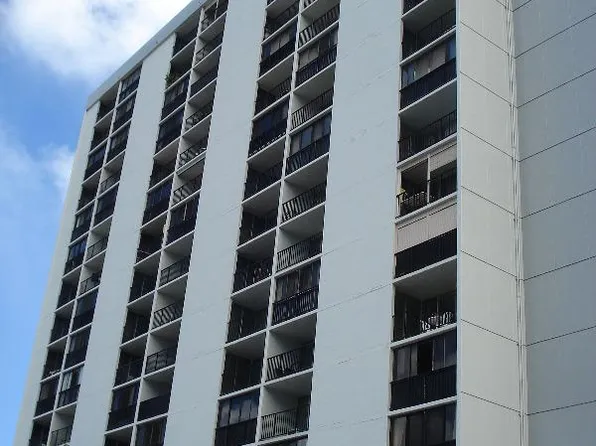 1541 Dominis St, Honolulu, HI 96822