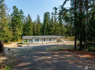 212 Tanager Ln, Sequim, WA 98382